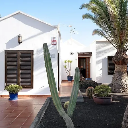 Palmeras Villa Playa Blanca (Lanzarote)